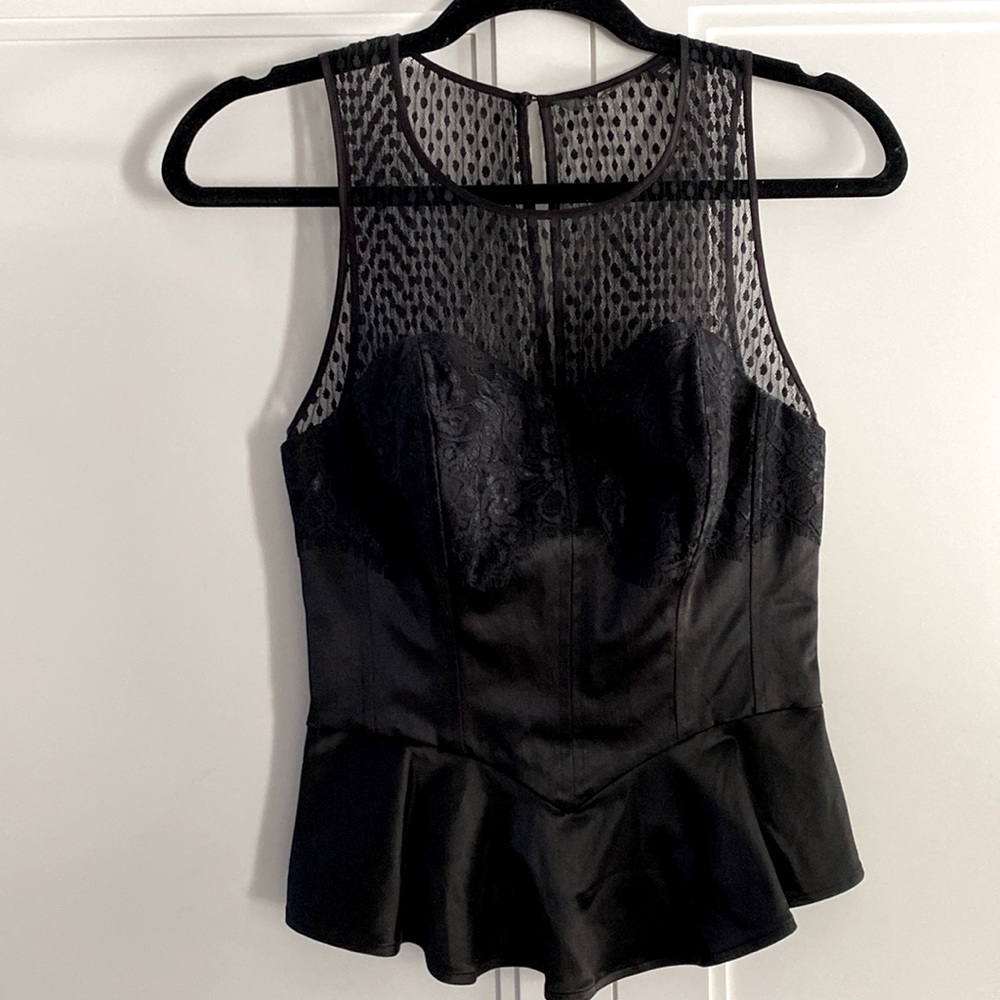Guess peplum top S